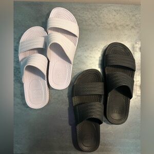Reef Womens Water Vista Slide Sandals - Size 8